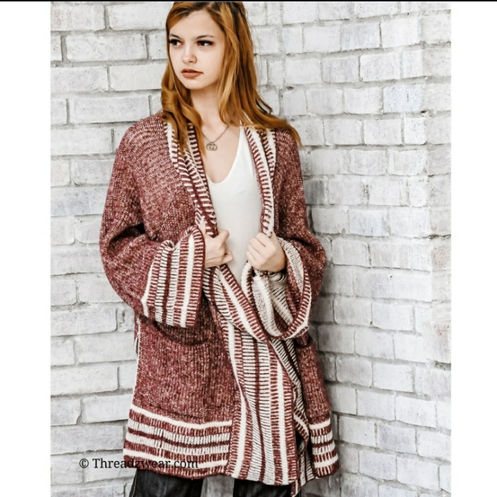 FLASH SALE🔥LAST 1! The Perfect Oversized Cardigan - Picture 3 of 8